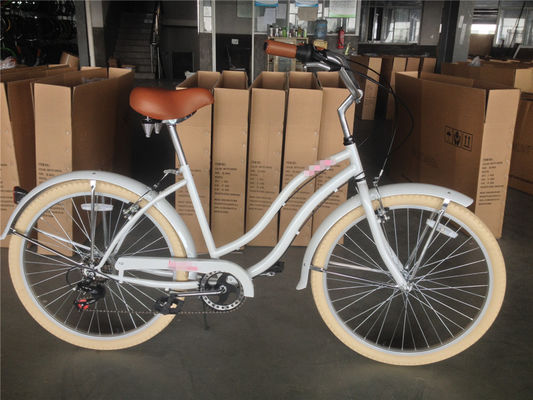 Paso a través del diseño de la bicicleta de crucero de playa de 26 pulgadas con freno de pie de montaña rusa y color blanco