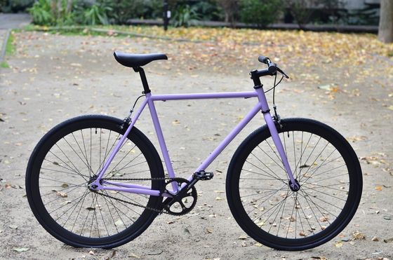 Conjunto de manivela de láser 700c Marco de carbono Bicicleta de velocidad fija con neumático Kenda 700 * 28C