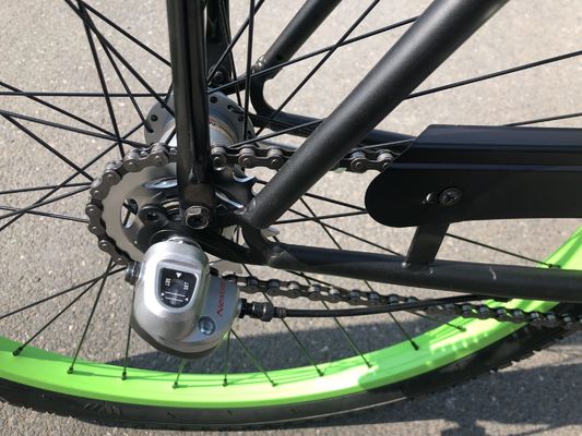 26 pulgadas de acero marco duro marco 3 velocidad de la playa crucero bicicleta para adultos hombres y mujeres