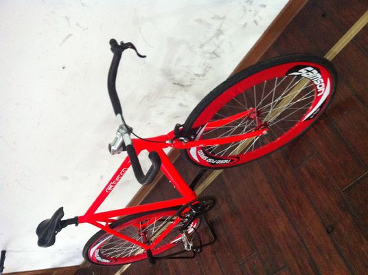 Cuadro de aluminio 700C OEM Flip-Flop de velocidad única Manubrio de carretera rojo Fijación de engranajes Bicicleta