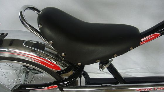 Chopper Bike Black Low Rider Fashion Bike con freno de disco F R tecnología de freno V