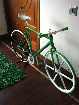 Bicicleta de engranaje fijo de color personalizado con marco de aleación de aluminio y rueda pequeña de aleación de magnesio