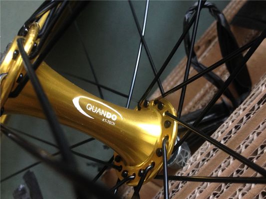 Conjunto de ruedas de bicicleta de engranaje fijo 700C personalizado con color Pantone y agujero de rayos 32-40H