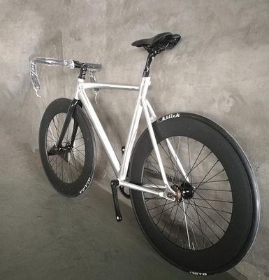 700C CE de peso ligero de aluminio 7075 marco de fibra de carbono tenedor de velocidad única bicicleta de engranaje fijo
