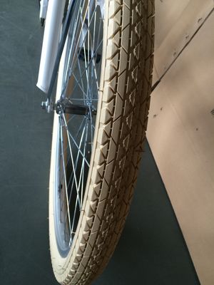 Bicicleta de playa de crucero personalizada de OEM de 26 &quot;3.0 neumático Hi-Ten marco de acero Shimano 7S 7 velocidad
