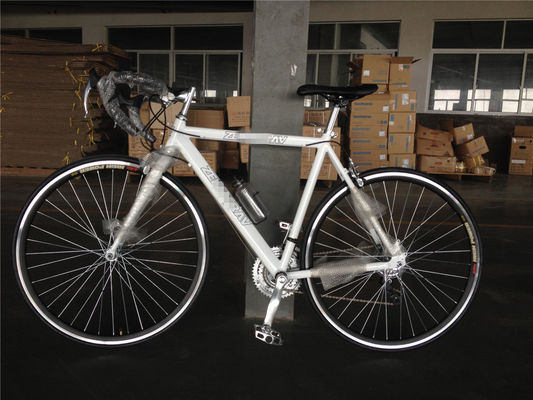 Cadro de aluminio Cuadro duro Fitness Bicicleta de carreras para hombres Bicicleta de carretera 700c OEM Personalizar