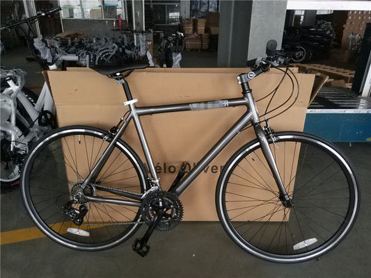 Bicicletas OEM 21S Hombres Freno de disco 700C Bicicleta de carretera de carreras de carbono con neumáticos Kenda 700C