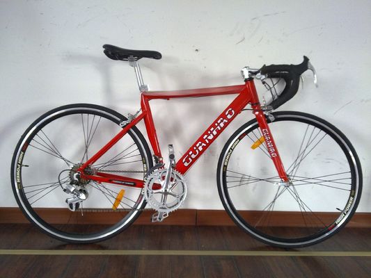 Mercado de Europa 700C Marco de aluminio Shimano 21 velocidades Freno de disco Bicicleta de carretera para hombres adulto