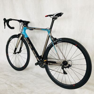 Material de la llanta de fibra de carbono de 22 velocidades Shimano ULTEGRA R8000 Aluminio de aleación Stem Bike