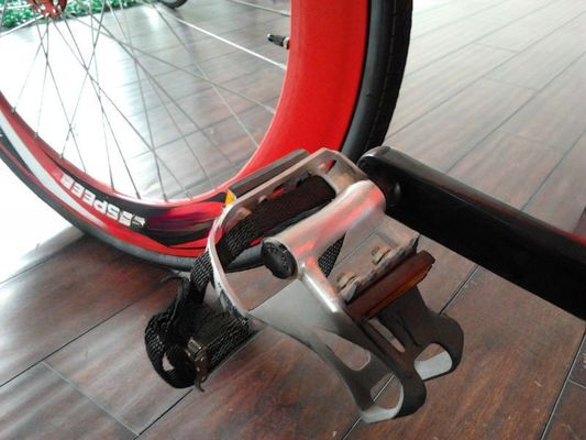 Pedido 700C Bicicleta de engranaje fijo Bicicleta de engranaje fijo Corno de toro Ciclismo de pista de velocidad única