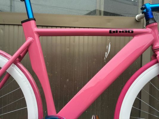 Bicicleta de engranaje fijo 700C con calibre delantero de freno marco de aleación de aluminio y velocidad única
