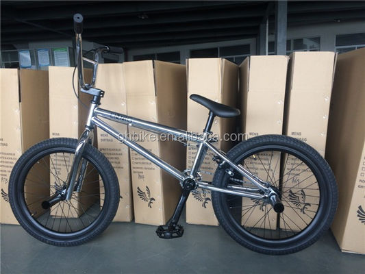 Material de tenedor de acero y tamaño de rueda de 20 pulgadas Bicicleta BMX con marco de acero cromado