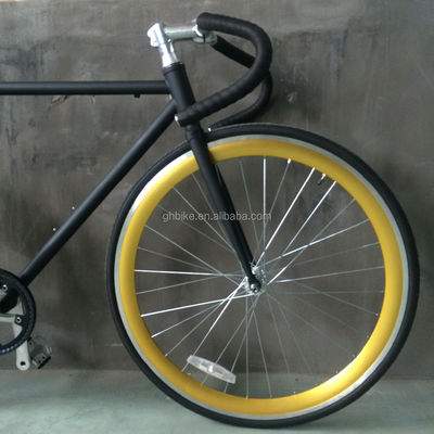 Pedal de aleación 2016 estilo masculino de gama alta 700C cinturón de velocidad única Drive Road Bike/Fixie Bike en cualquier color