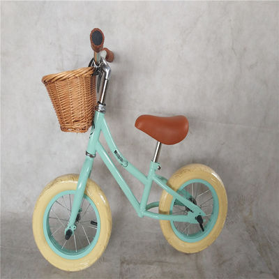 Material de tenedor de acero Banwood Retro Kids Balance Bike 12 Personalizar y con 12 pulgadas
