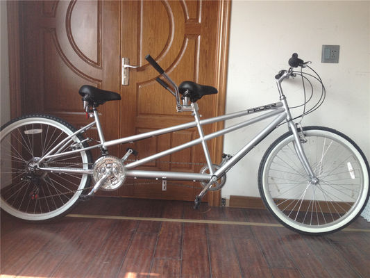 Bicicleta Tandem de marco duro de 26 pulgadas de turismo y ocio Crucero para adultos Bicicleta de doble asiento