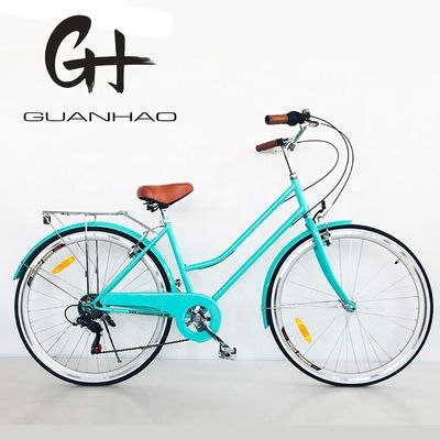 700C Hi-Ten Steel Frame USA OEM Mujeres City Bike con 7 velocidades y llantas de aleación de aluminio