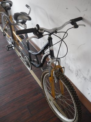 24 pulgadas Shimano 7 velocidades OEM CE acero tándem para dos personas bicicleta con suspensión de tenedor