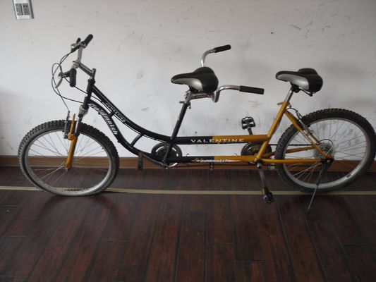 24 pulgadas Shimano 7 velocidades OEM CE acero tándem para dos personas bicicleta con suspensión de tenedor