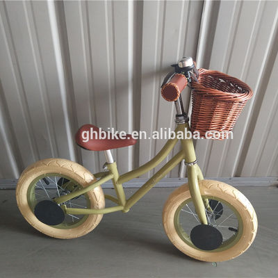 Bicicleta de entrenamiento para niños de 12 pulgadas sin pedal para KC Coreano estándar de peso ligero de 4 kg
