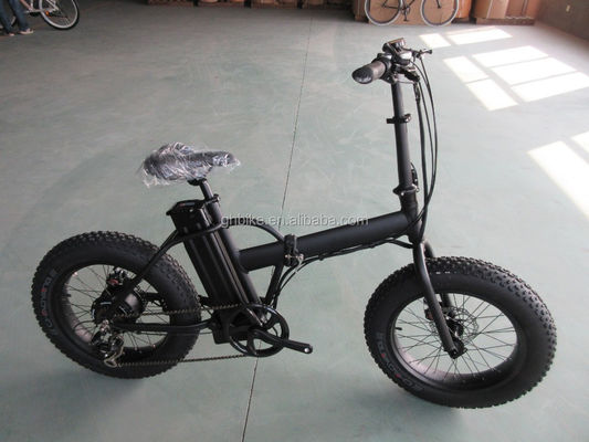 Cuadro de aleación de aluminio de 26 pulgadas 7 velocidades neumático de grasa bicicleta eléctrica crucero con batería de litio