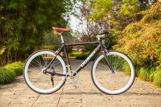 Bicicleta eléctrica de aluminio de 700C CE EN15194 Certificado 36V 350W Motor 10.8AH Batería de litio oculta