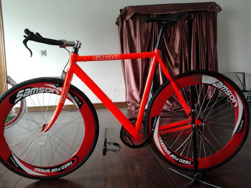 Pedido 700C Bicicleta de engranaje fijo Bicicleta de engranaje fijo Corno de toro Ciclismo de pista de velocidad única