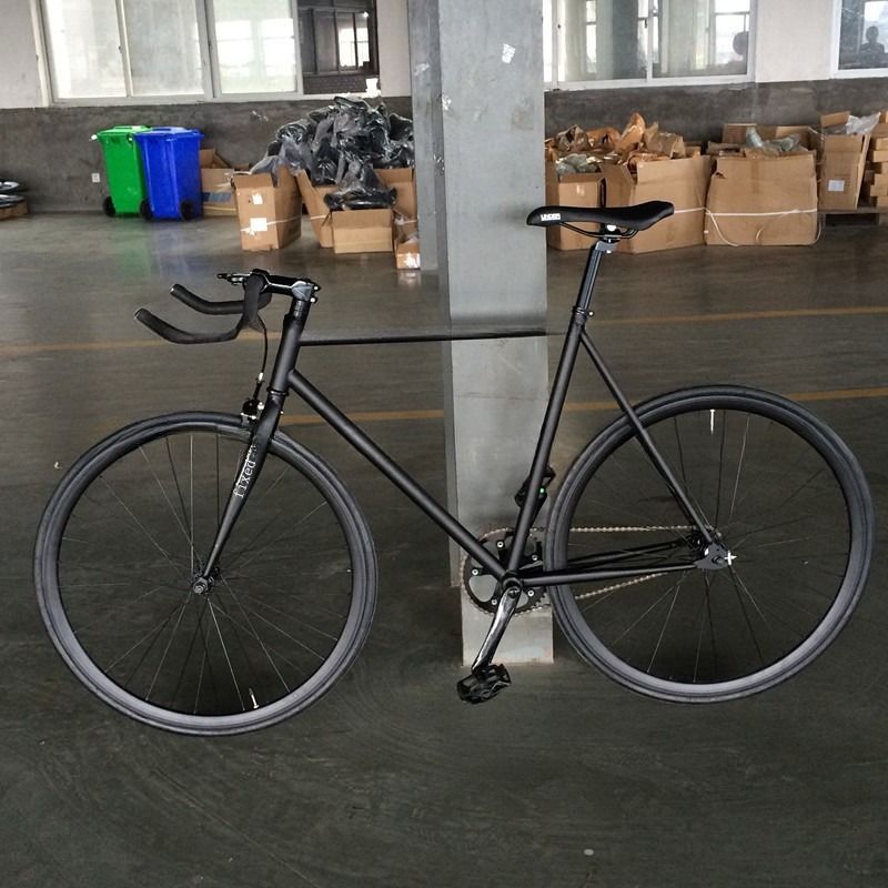 13 kg Peso brillante 700C Bicicleta de engranaje fijo para engranaje fijo Bicicleta de carretera de velocidad única