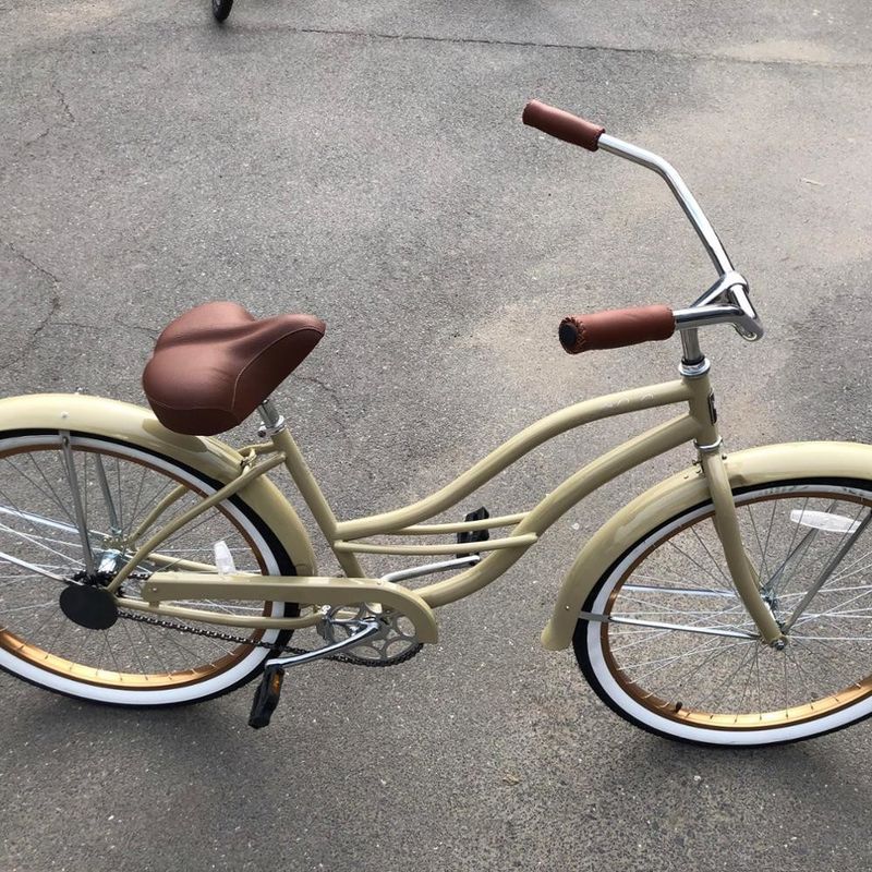 26&quot; InStock Beach Cruiser Bike con múltiples velocidades Matt Negro / Blanco Perla / Color Beige 14KGS